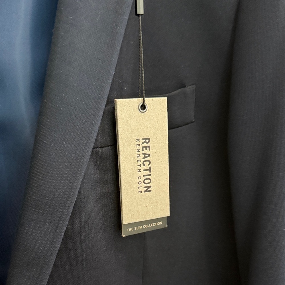 NWT Navy Men's Blazer​​ - Picture 2 of 6